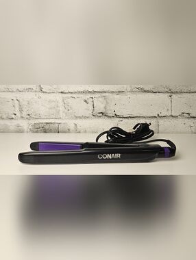 Conair Ceramic Flat Iron Hair Straightener Adjustable Heat Purple Plates